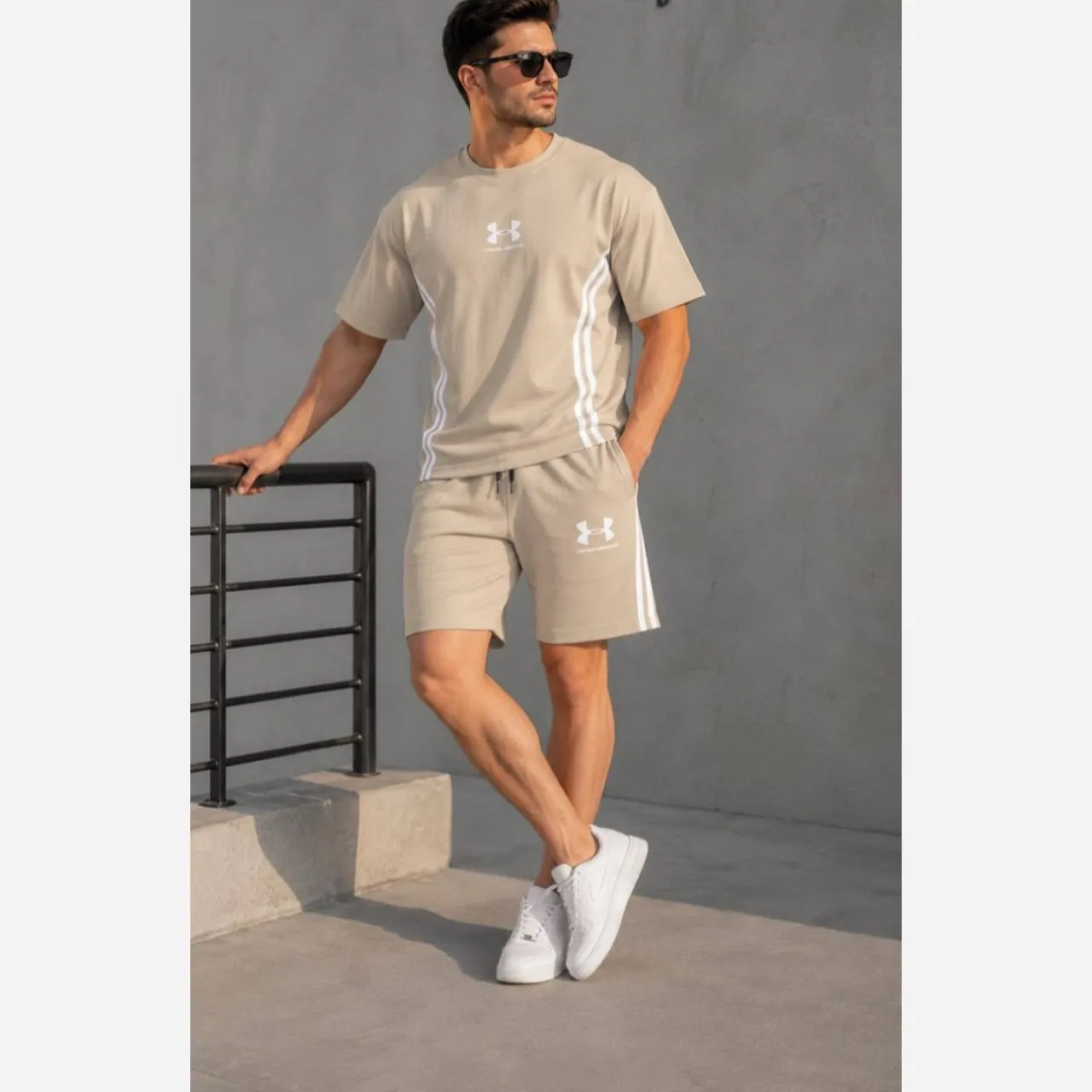 ست تیشرت شلوارک بیسکوییتی طرح UNDER ARMOUR نواردوزی شده