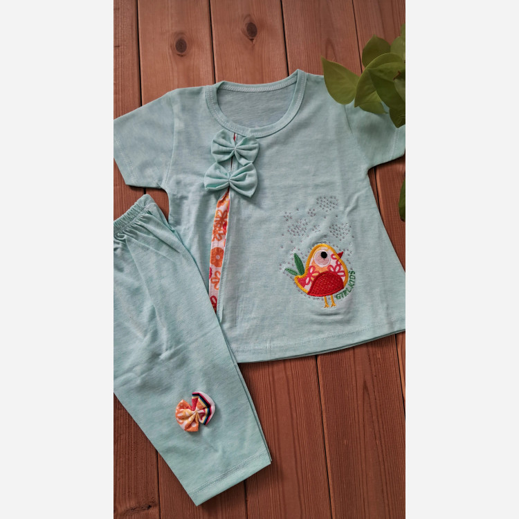 ست اقتصادی تیشرت و شلوارک ملانژ دخترانه مدل جوجه سایز 35 و 40