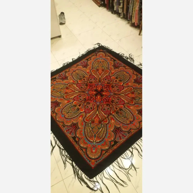 روسری ترکمنی پشمی اصل پاولوا پوساد مدل اتحاد قواره بزرگ