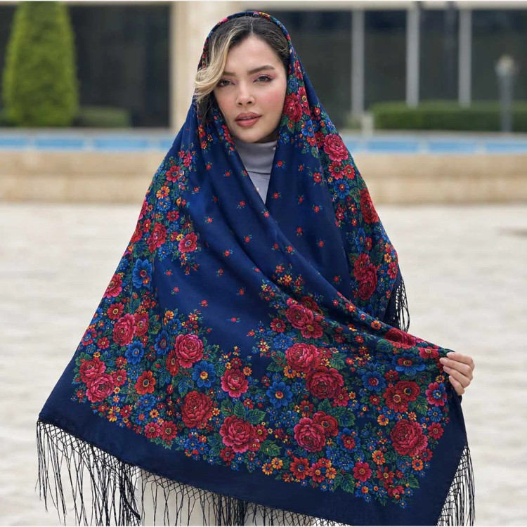 روسری ترکمنی ایرانی مدل تاتار کد 1607 طرح سنتی نخ پلی استر 130x130 مناسب 4 فصل
